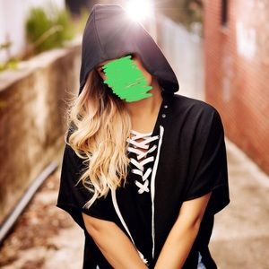 Hooded short sleeve top